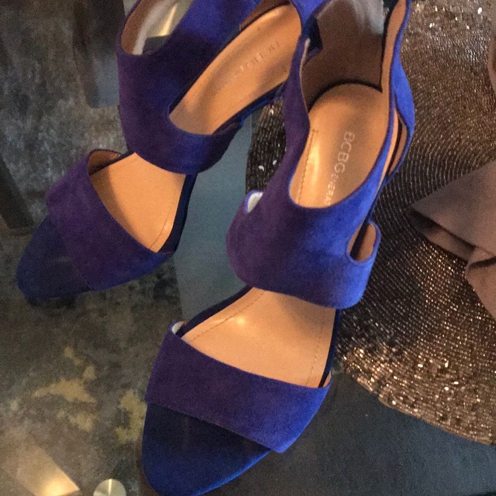 BCBG Shoe